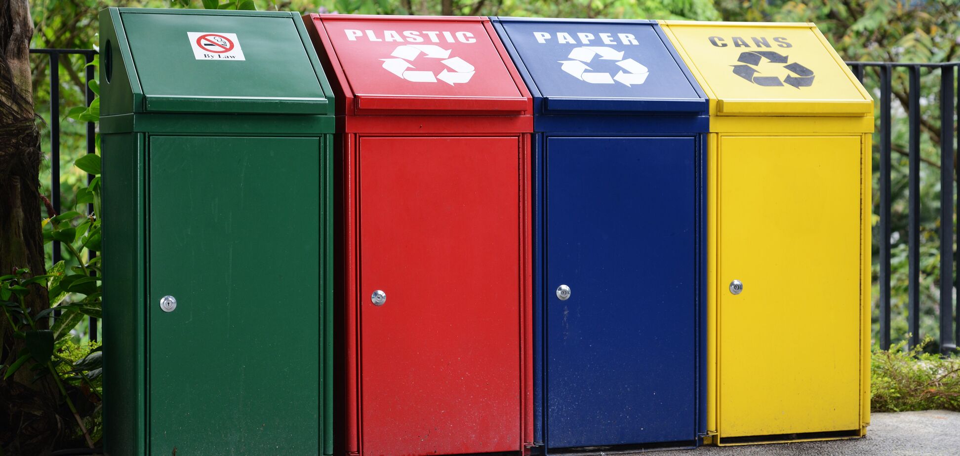 Про 'Єврокомунізм' як політичну хворобу сьогодення, або Як Україна у 2018 році почала сміття сортувати?!