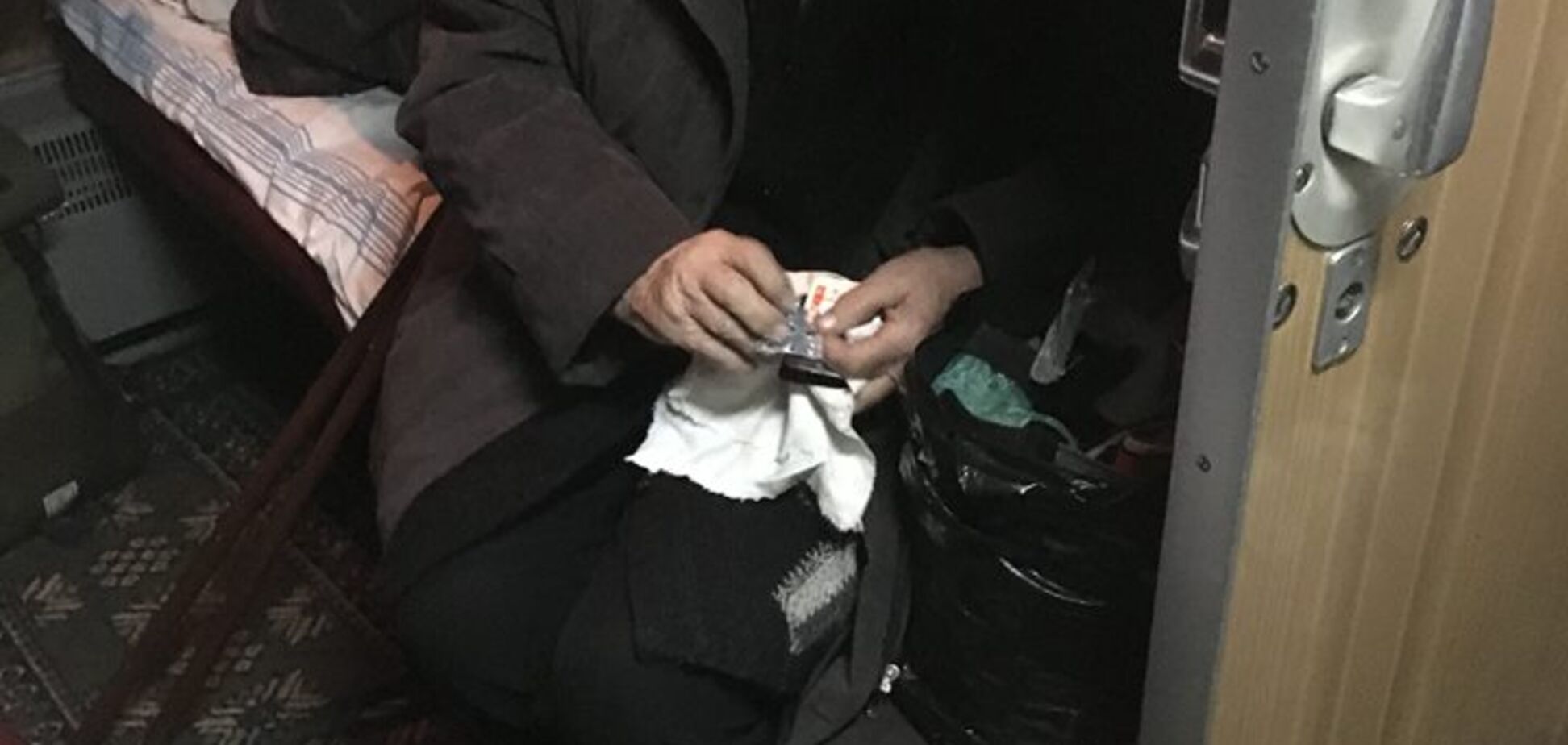 История в поезде: страшно жить не на войне, а быть кинутой и забытой в старости