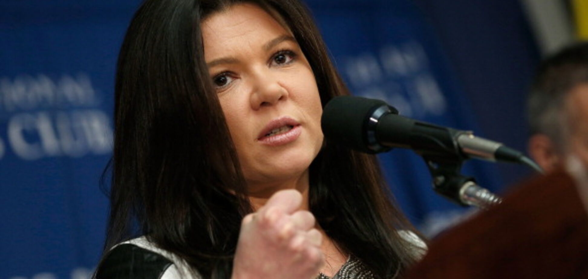 'Брала за горло': Руслана розповіла, як пресувала Захарченко