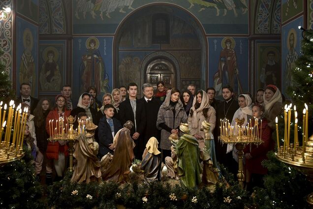 'Христос народився!' Порошенко привітав українців із Різдвом