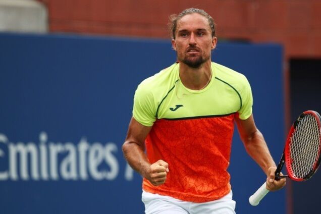 Лучший теннисист Украины в невероятных условиях вырвал тяжелейшую победу на турнире в Австралии