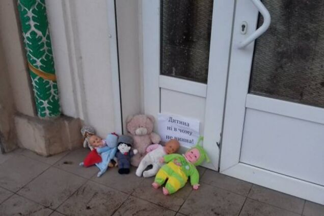 Не відспівують дітей і воїнів АТО: УПЦ МП викрили в страшному лицемірстві