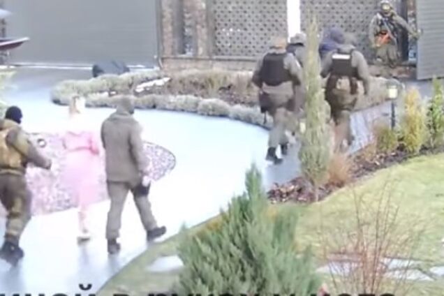 Оборотни в погонах