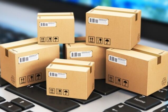 Украинцам объяснили новые правила интернет-покупок за рубежом