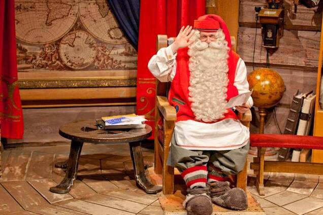 Сколько зарабатывает Санта Клаус