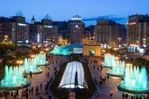 У Києві закривають фонтани: що сталося
