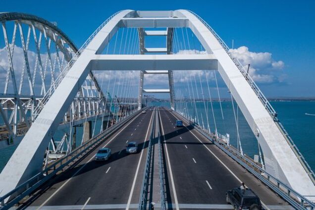 Окупанти визнали черговий антирекорд Кримського мосту