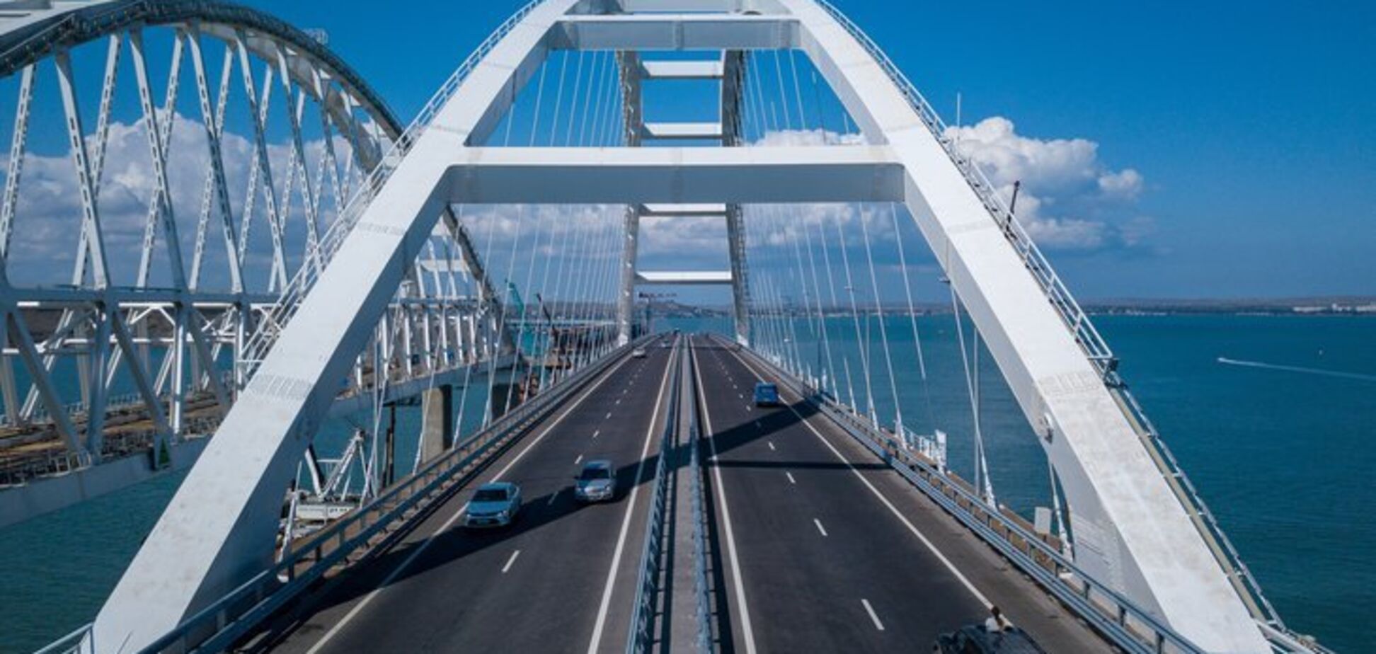 Оккупанты признали очередной антирекорд Крымского моста
