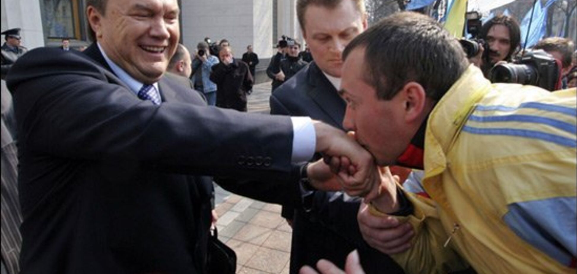 'Янукович вернет мир на Донбасс': СМИ разоблачили тайный план его адвоката