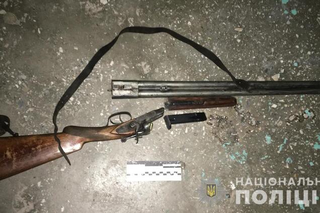 В Запорожской области мужчина устроил стрельбу из собственного балкона