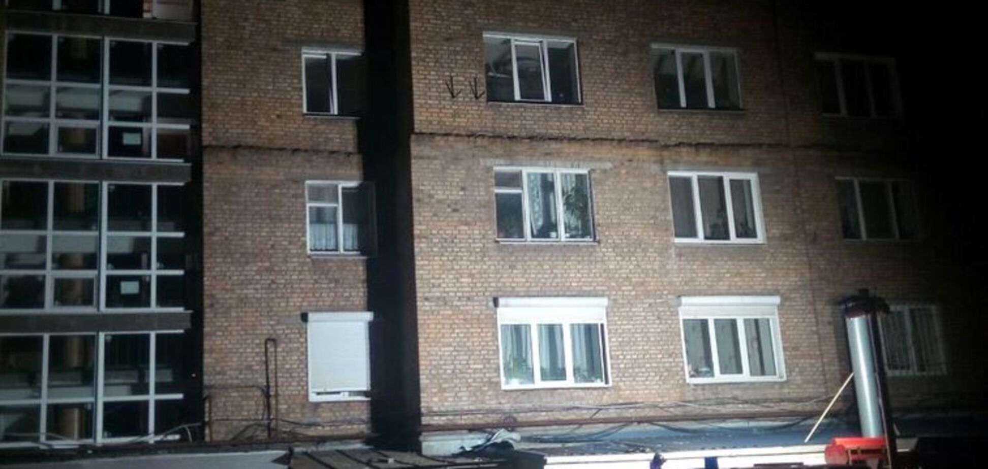 В центре Запорожья пенсионер умер на крыше супермаркета АТБ