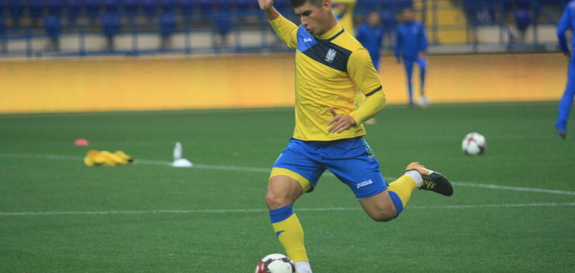 Футболіст збірної України забив розкішний гол Італії - відеофакт