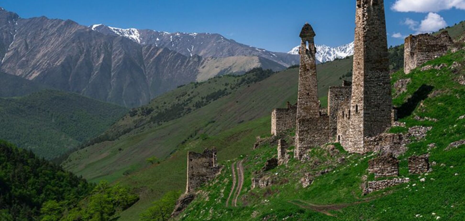 Москва ''укрупняет'' Кавказ