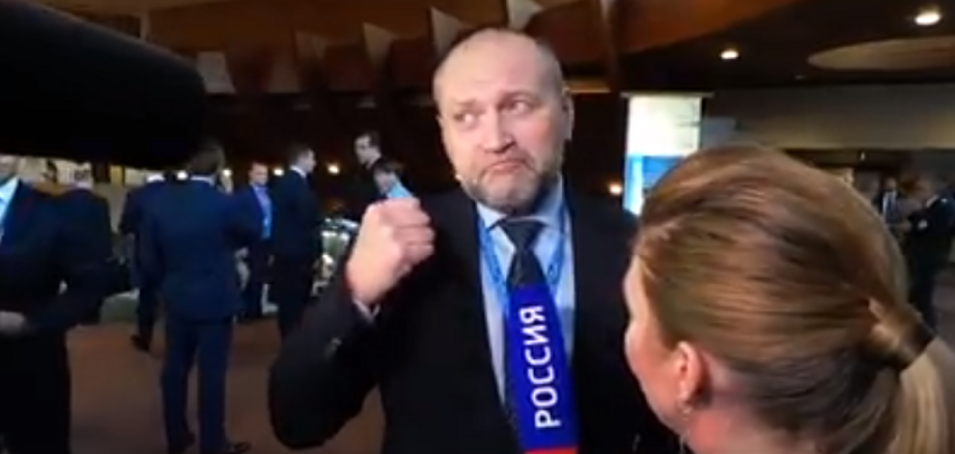 Кушайте, россияне, не обляпайтесь!