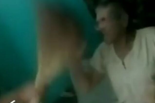 ''Ужас'': в Харькове уборщица избила пенсионера