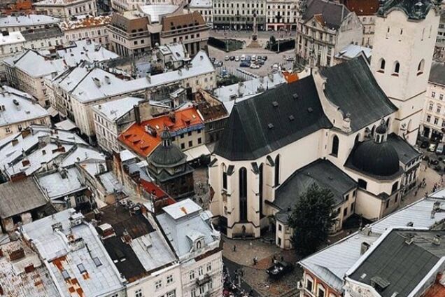 Осенний Львов: опубликовано красочные фото города