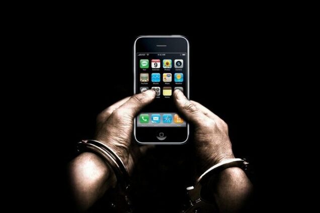 ''Интересен секс?'' Участница АТО показала переписку 8-летней дочки с педофилом