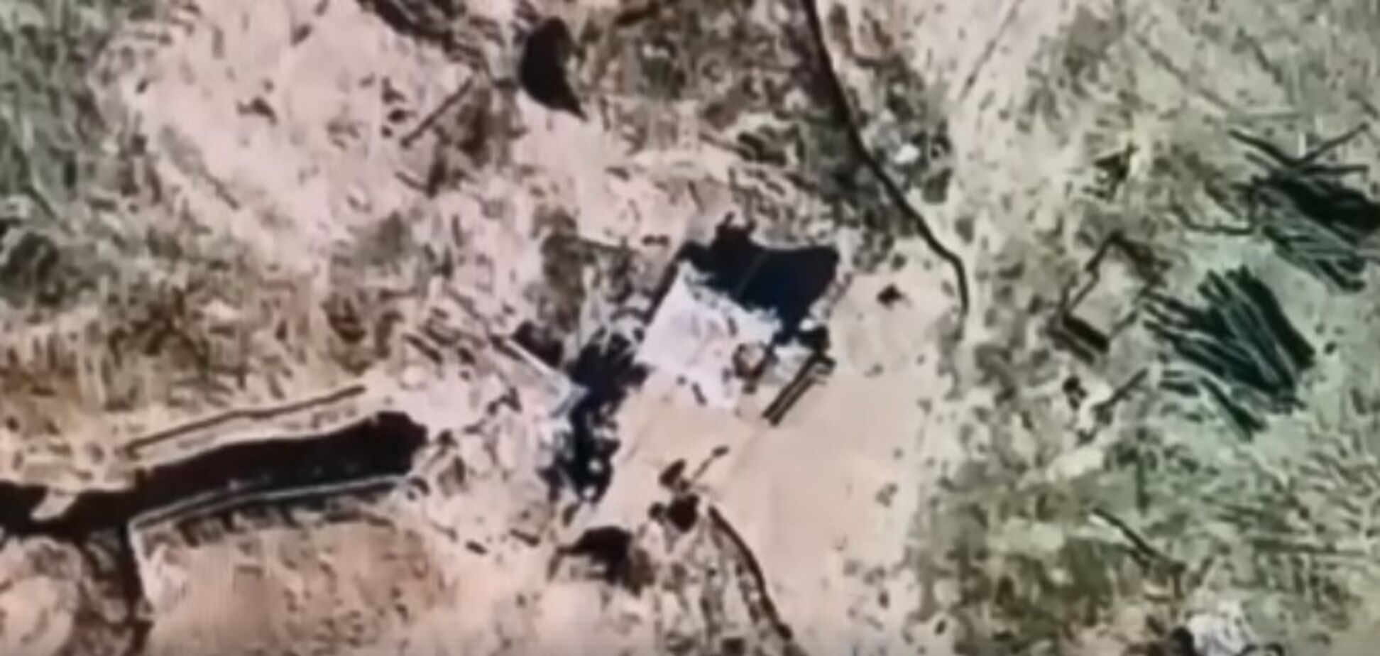 ''Уничтожается все'': силы ОС разгромили позицию оккупантов на Донбассе. Видео