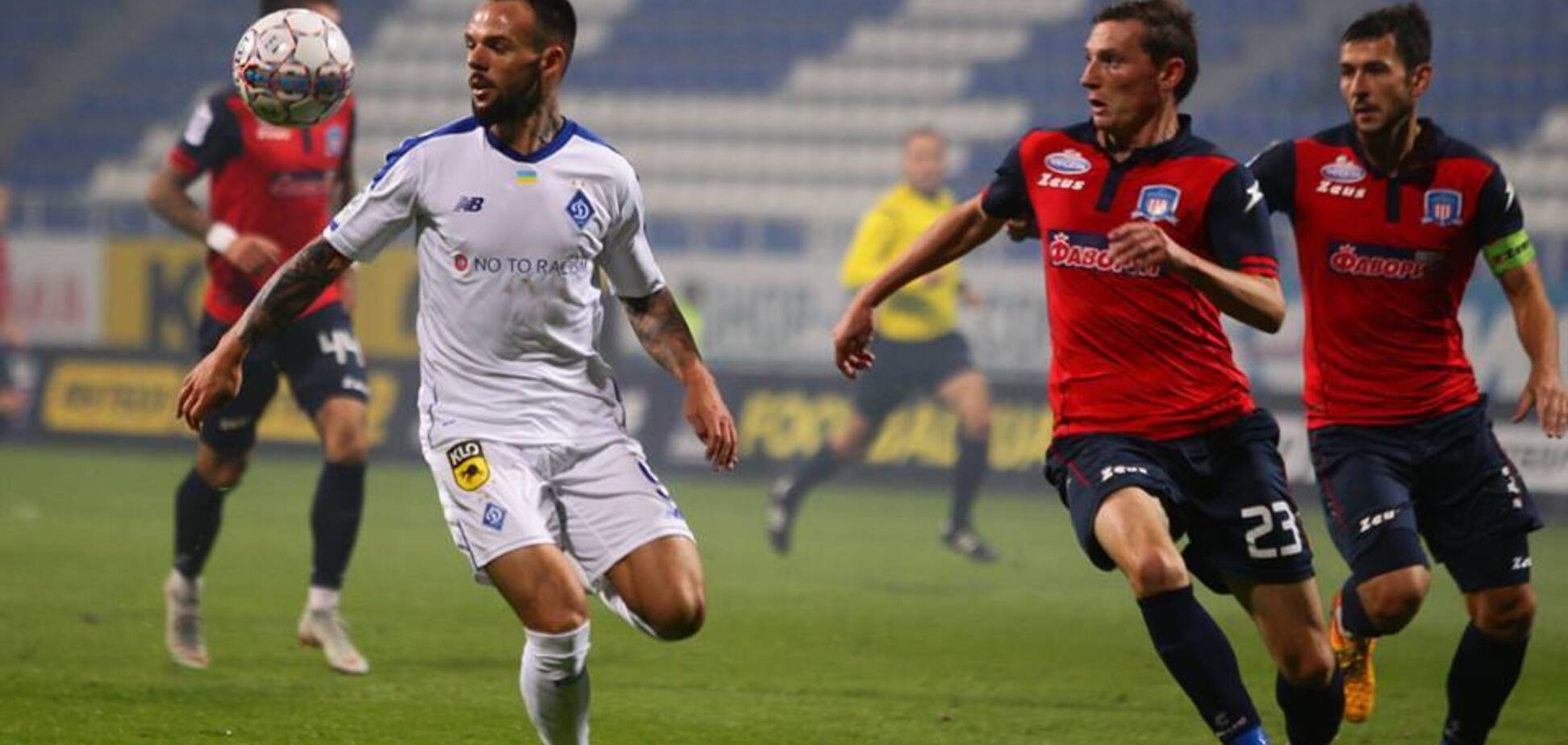 'Динамо' с удалением уступило 'Арсеналу'