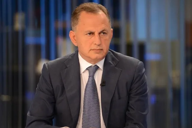 Борис Колесников