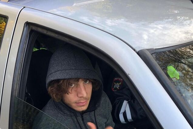 Відомого російського футболіста зловили ''під наркотою''