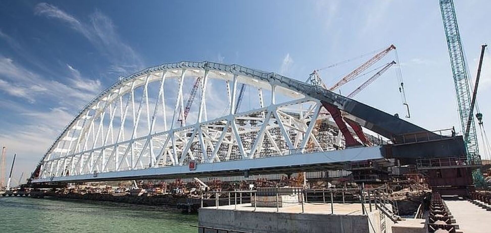 ''Это будет катастрофа!'' Крымскому мосту предрекли трагичный финал
