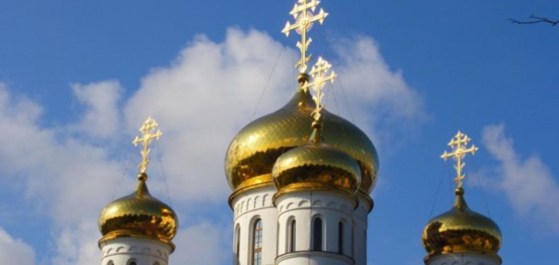 Путин ждет, чтобы кто-то начал выгонять церковь МП