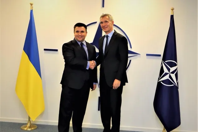 Важлива зустріч: про що Клімкін говорив із генсеком НАТО