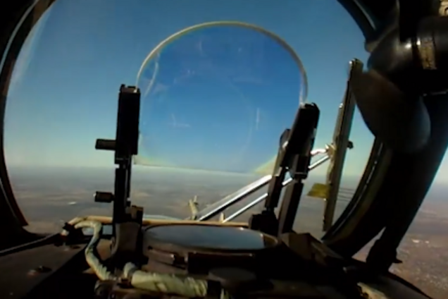 ВСУ показали яркую победу над россиянами в небе: впечатляющее видео