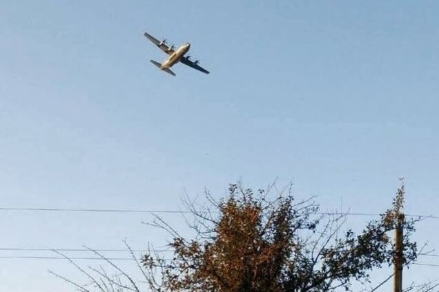 Смертельна аварія Су-27 на Вінничині: перші фото і відео з місця НП