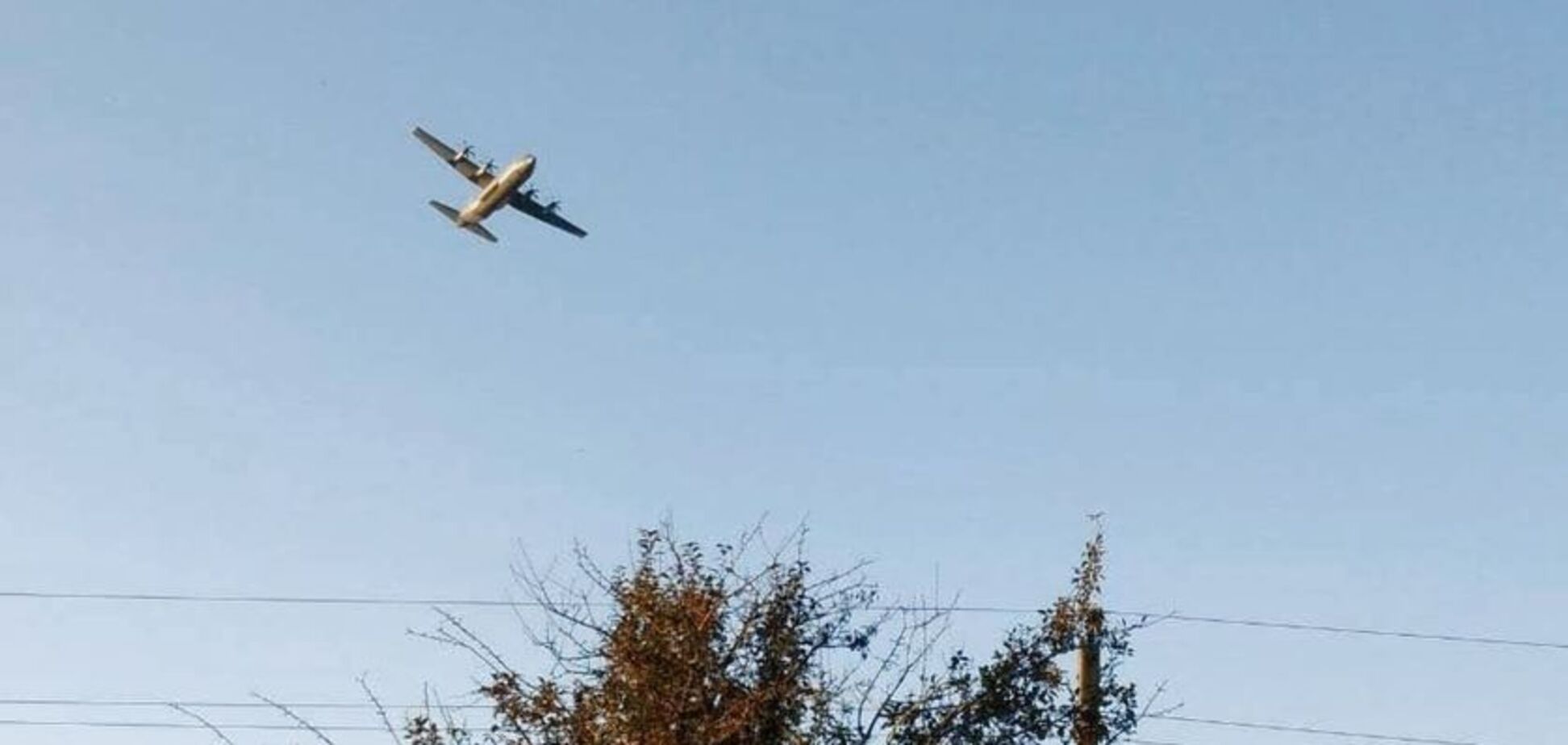 Смертельное крушение Су-27 на Винничине: первые фото и видео с места ЧП