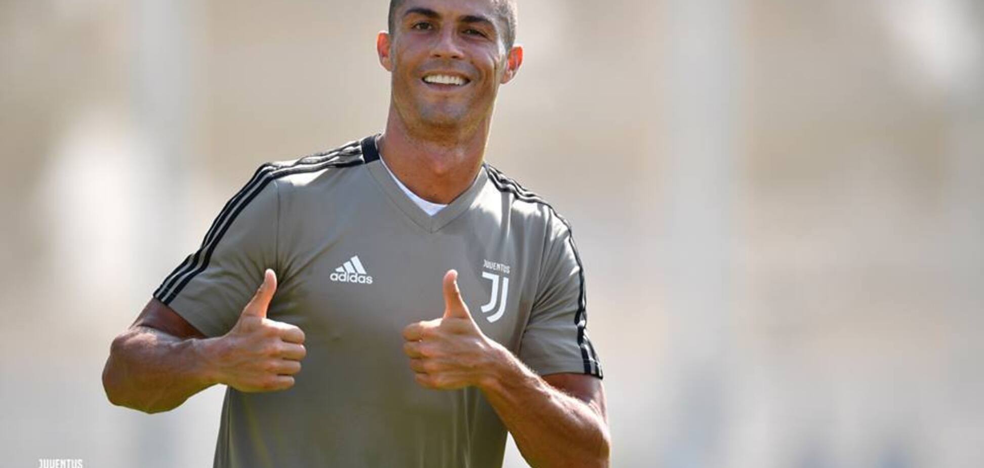 ''Задів почуття'': в Англії відреагували на секс-скандал Роналду