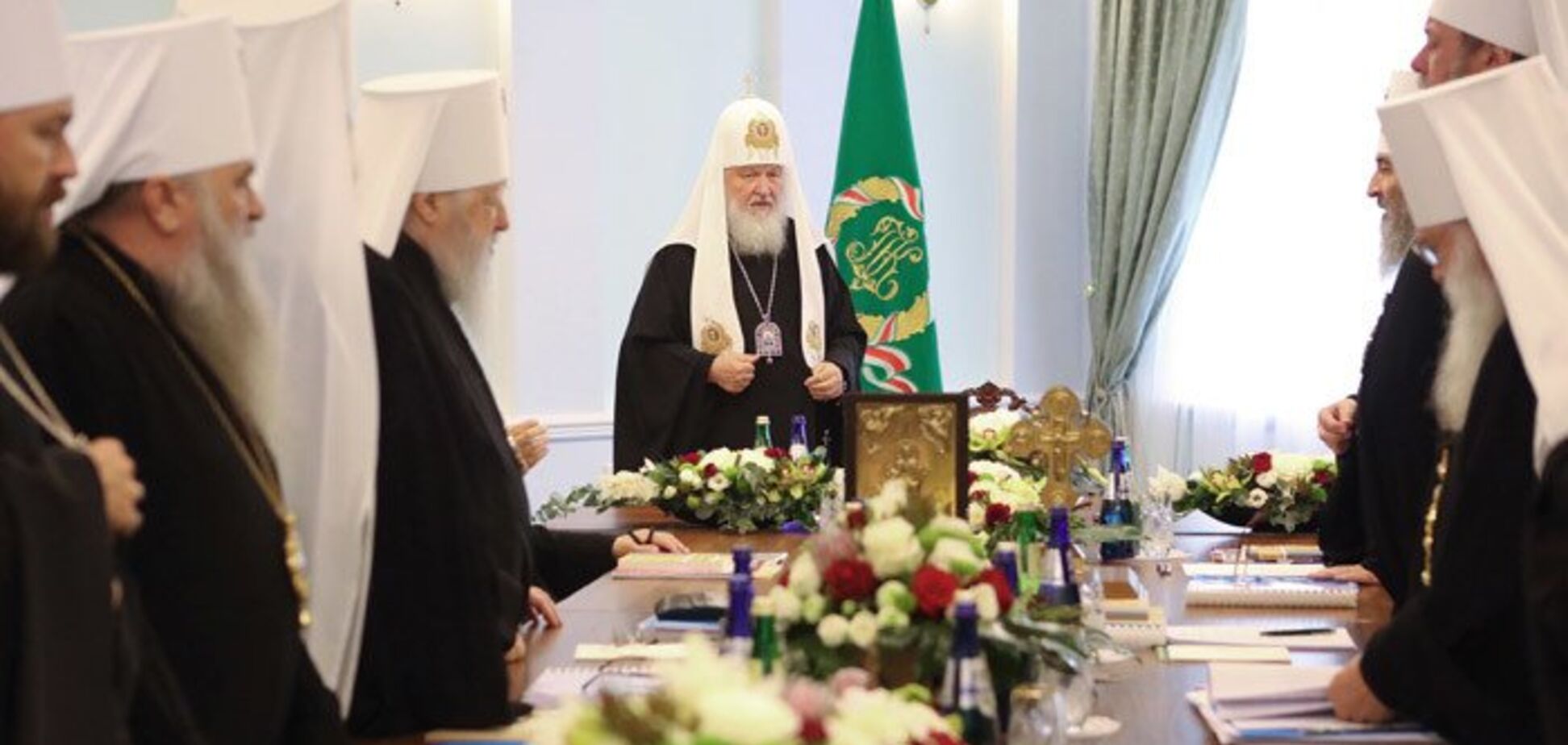 Безбожники и сохранившие веру: что выбрал бы Иисус?