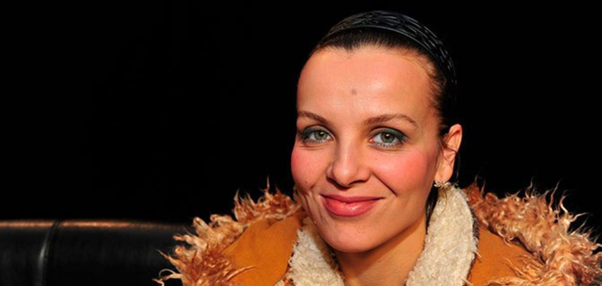 В России избили вокалистку популярной группы