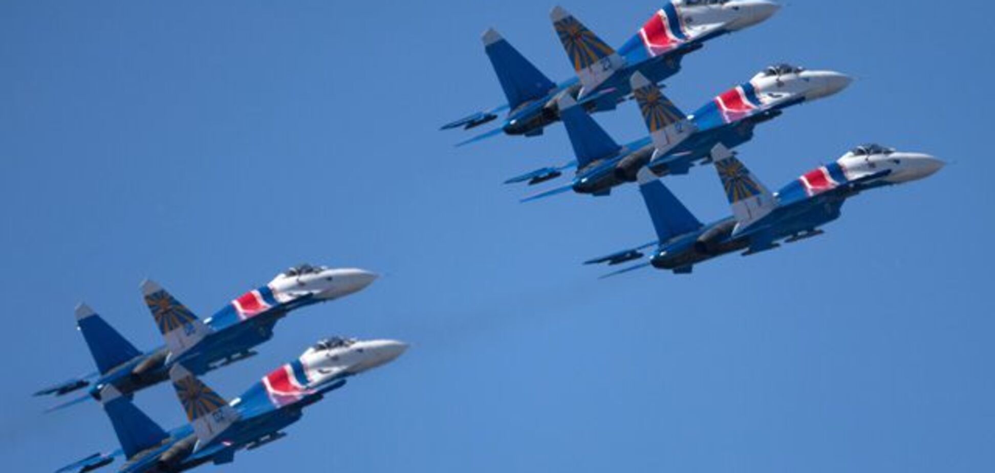 ''У нас что, война?'' Крымчан напугали военные самолеты Путина