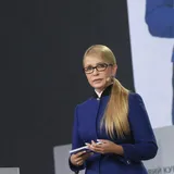 Тимошенко предложила выход из социально-демографического кризиса