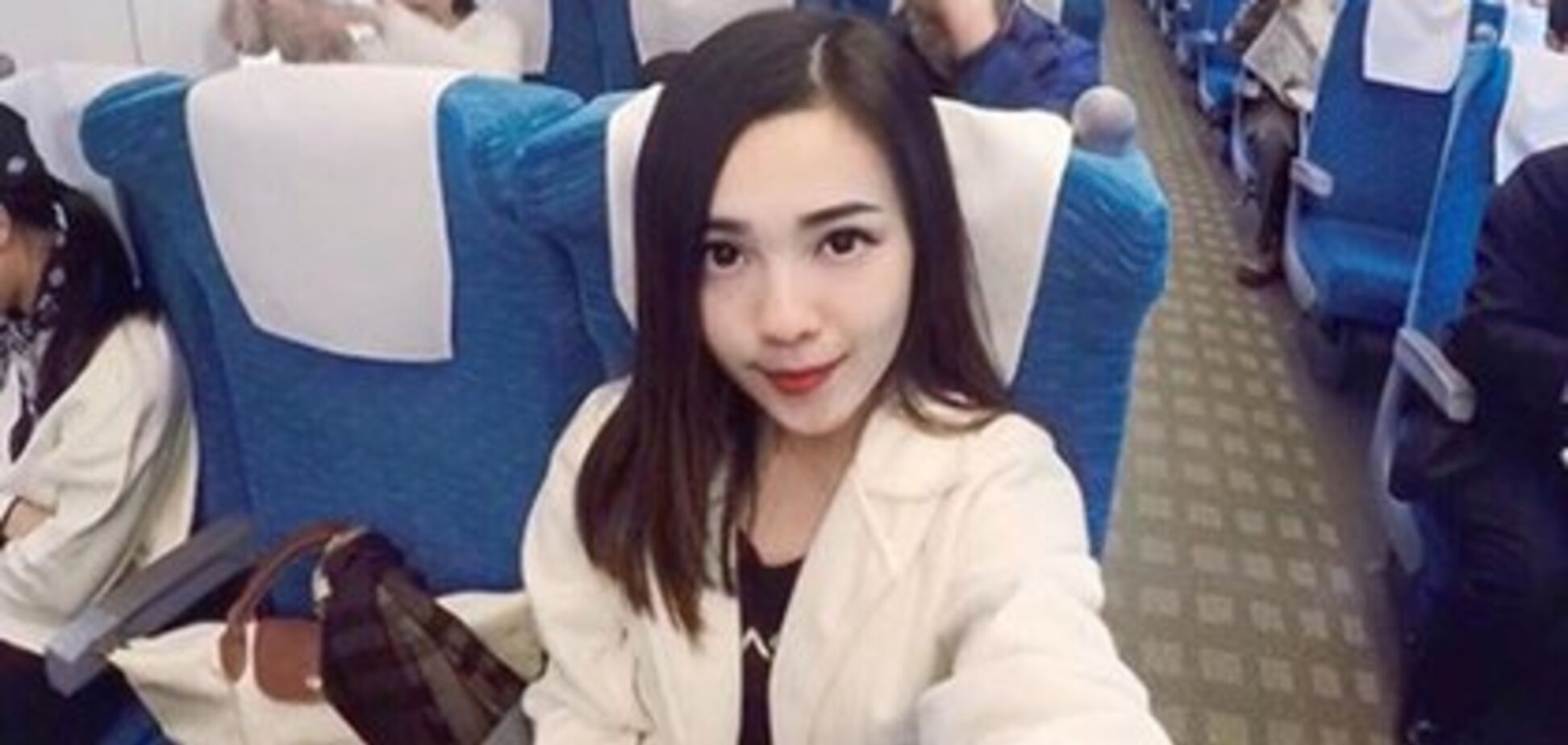 В сети определили самую красивую стюардессу в мире: фото девушки