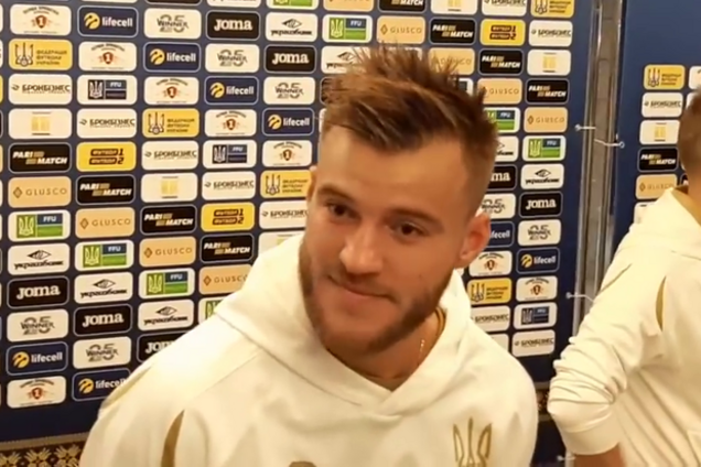 Ярмоленко не став відповідати російською на питання про Україну