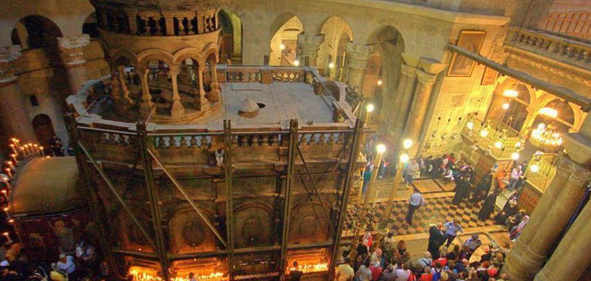 Припинять причащатися біля Гробу Господнього: в РПЦ погрожують ізоляцією через Томос Україні