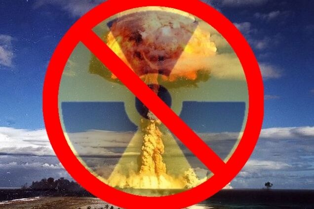 'У нас кровь льется': Украине подсказали, что можно потребовать за ядерное оружие