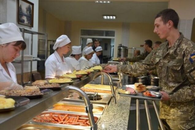 Как в ВСУ кормят обычных солдат