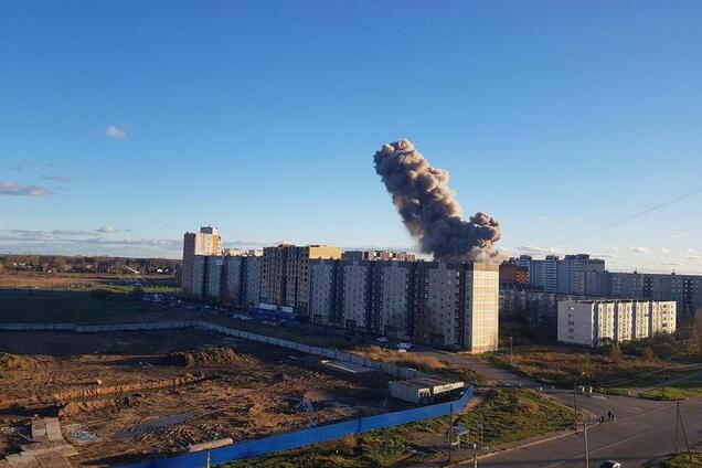 Под Питером прогремел мощный взрыв: подробности, фото и видео с места ЧП