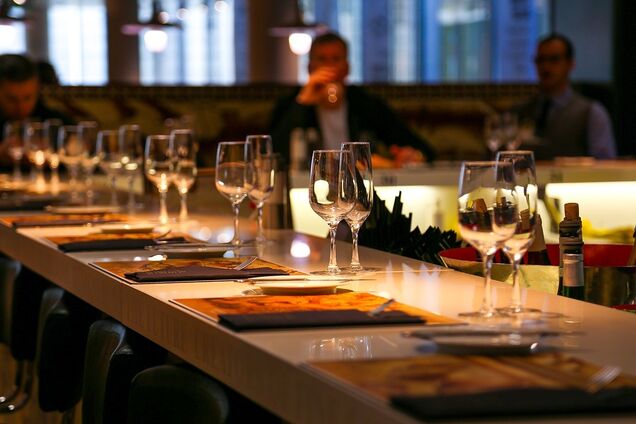 Как не отравиться в ресторане: адвокат дала совет