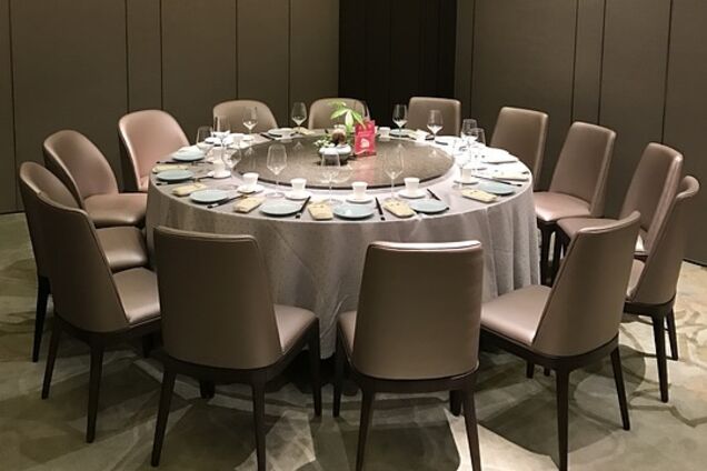 Как правильно скандалить в ресторане: юрист дала три важных совета