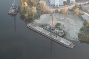 Громада Києва розпочинає блокаду піщаного браконьєрства