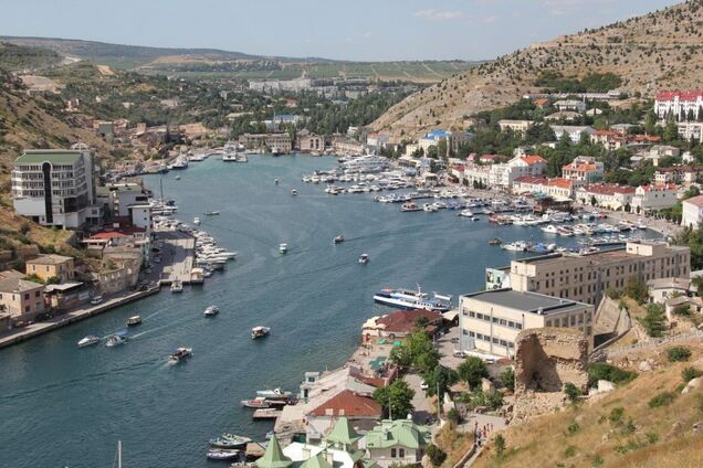 ''Задолбали!'' Сеть возмутил нескончаемый поток проблем в Крыму