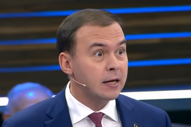 ''Убиваете детей!'' Депутат Госдумы набросился на украинца в эфире росТВ