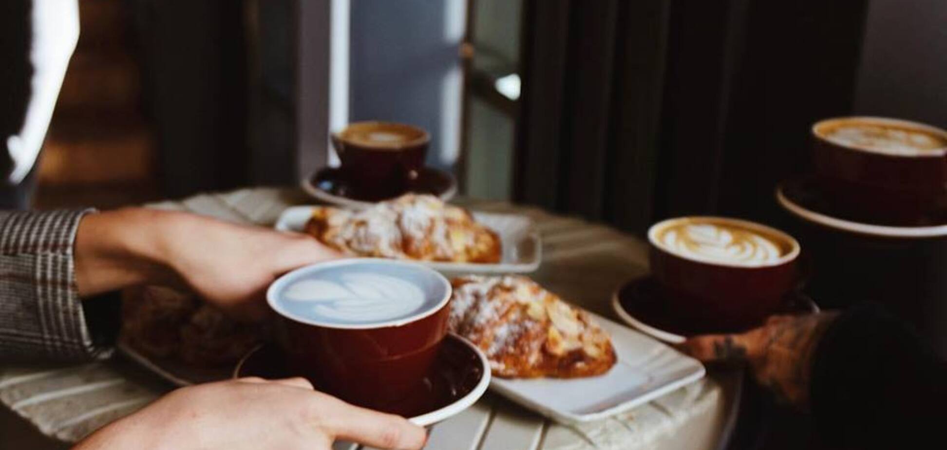 ''Спізнилися і послали на х*й': у Києві кафе потрапило в скандал із відомим фотографом