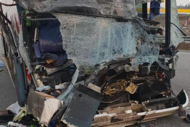 Смертельна ДТП із Поплавською: озвучена можлива причина аварії