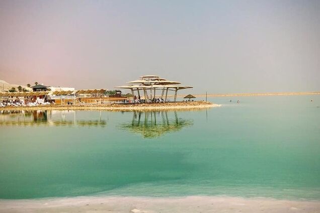 В сети появились завораживающие фото Мертвого моря